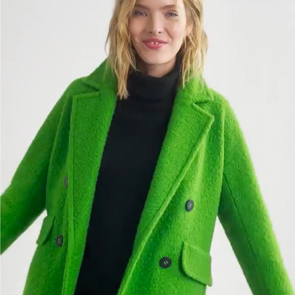 Women's Kelly Green Double-Breasted Coat